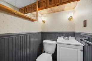 890 Grandview Rd, Ellwood City, PA 16117 - Photo 24