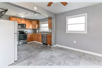 1711 Mercer St, Hopewell Township, PA 15001 - Photo 6