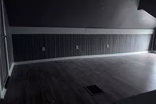 121 Hamilton Ave, Vandergrift, PA 15690 - Photo 14