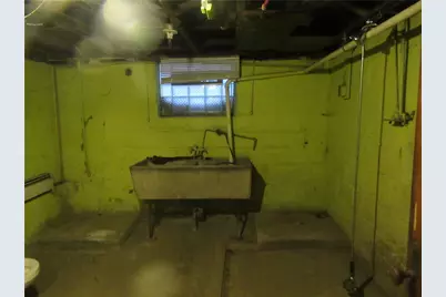 126 Brokaw Ave, Donora, PA 15033 - Photo 32