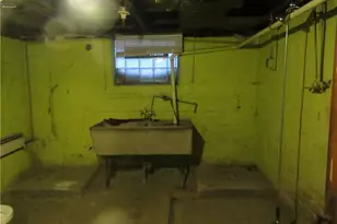 126 Brokaw Ave, Donora, PA 15033 - Photo 32