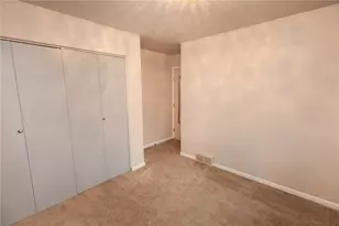 470 N Liberty Rd, Liberty Township, PA 16127 - Photo 24