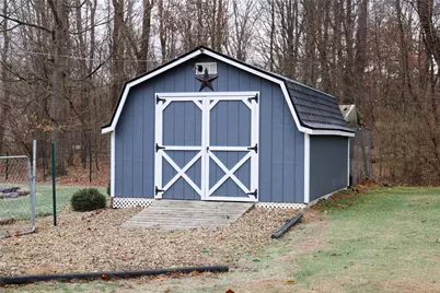 470 N Liberty Rd, Liberty Township, PA 16127 - Photo 10