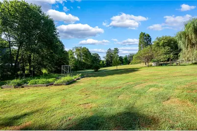 809 W Old Route 422, Franklin Township, PA 16001 - Photo 30