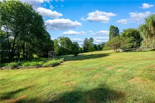 809 W Old Rte 422, Franklin Township, PA 16001 - Photo 30