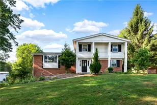 809 W Old Rte 422, Franklin Township, PA 16001 - Photo 2