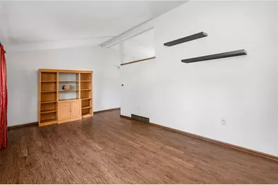 809 W Old Route 422, Franklin Township, PA 16001 - Photo 6