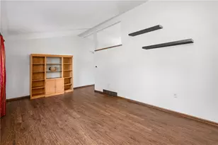 809 W Old Rte 422, Franklin Township, PA 16001 - Photo 6