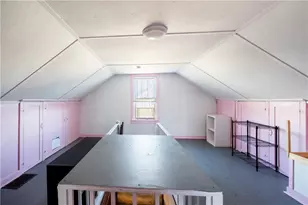 1631 Elderslee Rd, Pittsburgh, PA 15227 - Photo 16