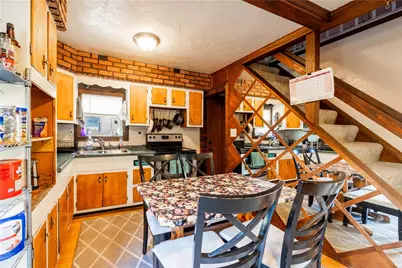 1631 Elderslee Rd, Pittsburgh, PA 15227 - Photo 6