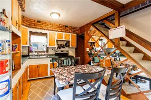 1631 Elderslee Rd, Pittsburgh, PA 15227 - Photo 6