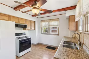 1800 Younger Ave, Banksville/Westwood, PA 15216 - Photo 12