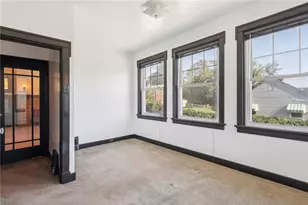 1800 Younger Ave, Banksville/Westwood, PA 15216 - Photo 8