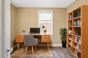 5469 Pocusset St, Pittsburgh, PA 15217 - Photo 6