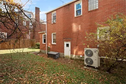 5469 Pocusset St, Pittsburgh, PA 15217 - Photo 28