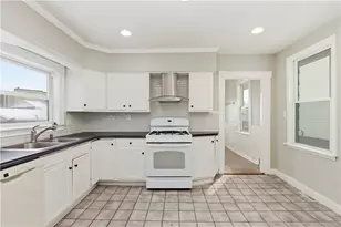 208 Boden Ave, Carnegie, PA 15106 - Photo 10