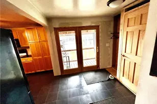 464 Bridgeport Rd, Mount Pleasant Township, PA 15666 - Photo 8