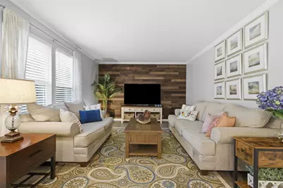 420 White Pine Ln, Economy, PA 15005 - Photo 6