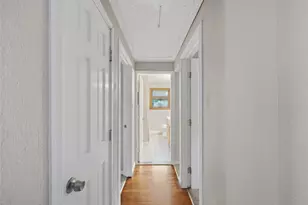 2725 Locust Dr, Peters Township, PA 15241 - Photo 16