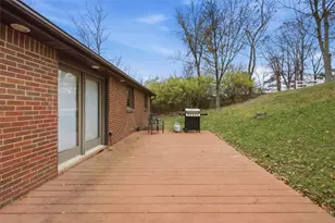 2725 Locust Dr, Peters Township, PA 15241 - Photo 32