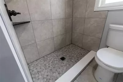 604 Duquesne Ave, Canonsburg, PA 15317 - Photo 32