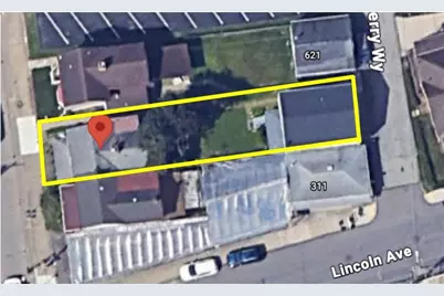 621 Washington Ave, Carnegie, PA 15106 - Photo 2