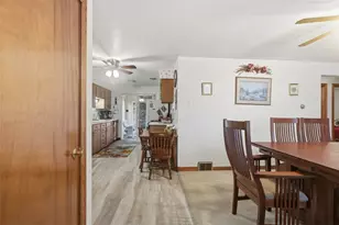 115 Sherwick Dr, Elizabeth Twp/Boro, PA 15037 - Photo 10