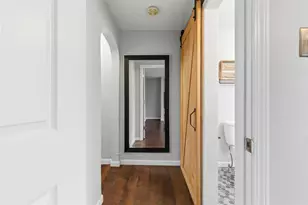 5241 Dresden Wy, Pittsburgh, PA 15201 - Photo 10