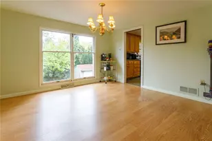 103 Tynewood Dr, Wilkins Township, PA 15145 - Photo 6