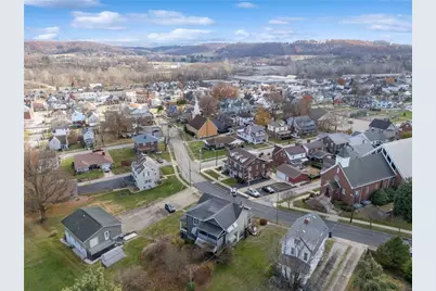712 Depot Street, Youngwood, PA 15697 - Photo 4