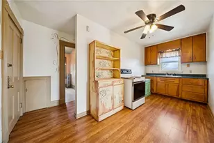 712 Depot St, Youngwood, PA 15697 - Photo 16