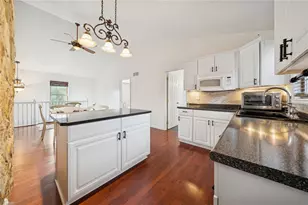 1512 Abers Creek Rd, Pittsburgh, PA 15239 - Photo 12
