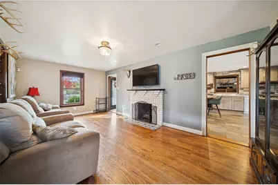 1512 Abers Creek Rd, Pittsburgh, PA 15239 - Photo 18