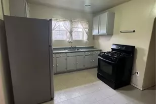 695 Ewing St, Washington, PA 15301 - Photo 10