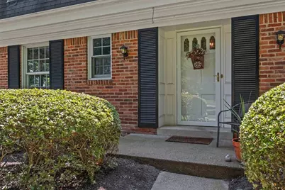 4101 Northampton Drive, Hampton, PA 15101 - Photo 2