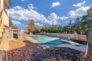 68 N Morgantown St, Fairchance, PA 15436 - Photo 10