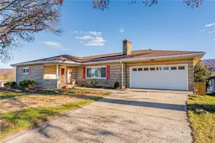 68 N Morgantown St, Fairchance, PA 15436 - Photo 1