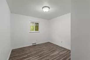 415 Euclid Ave, Glassport, PA 15045 - Photo 14