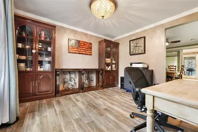 1146 Airedale Dr, Bethel Park, PA 15102 - Photo 8