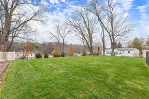 1146 Airedale Dr, Bethel Park, PA 15102 - Photo 2