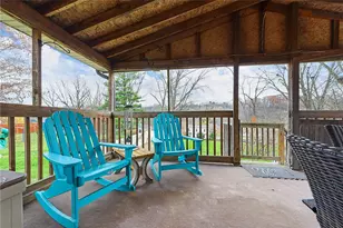 1146 Airedale Dr, Bethel Park, PA 15102 - Photo 32