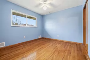 203 Clover Dr, Elizabeth Twp/Boro, PA 15037 - Photo 34