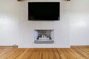 203 Clover Dr, Elizabeth Twp/Boro, PA 15037 - Photo 6