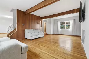 203 Clover Dr, Elizabeth Twp/Boro, PA 15037 - Photo 8