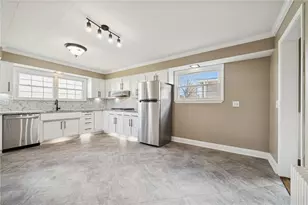 1908 Walnut Dr, Derry Township, PA 15650 - Photo 12