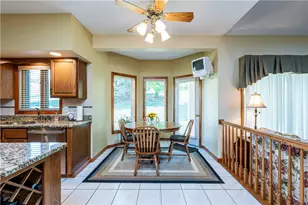 701 Rembrandt Cir, Hempfield Township, PA 15642 - Photo 18