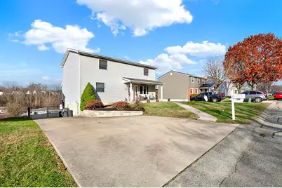 130 Tippecanoe Dr, Hempfield Township, PA 15601 - Photo 2