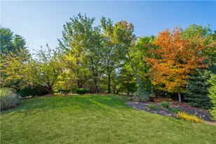 1095 St Mellion Dr, Collier Township, PA 15142 - Photo 34