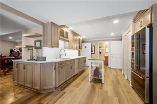 1095 St Mellion Dr, Collier Township, PA 15142 - Photo 24