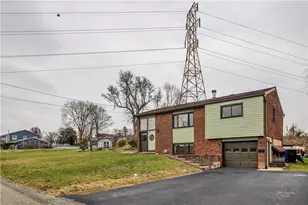 911 Quaker Dr, North Huntingdon, PA 15642 - Photo 4